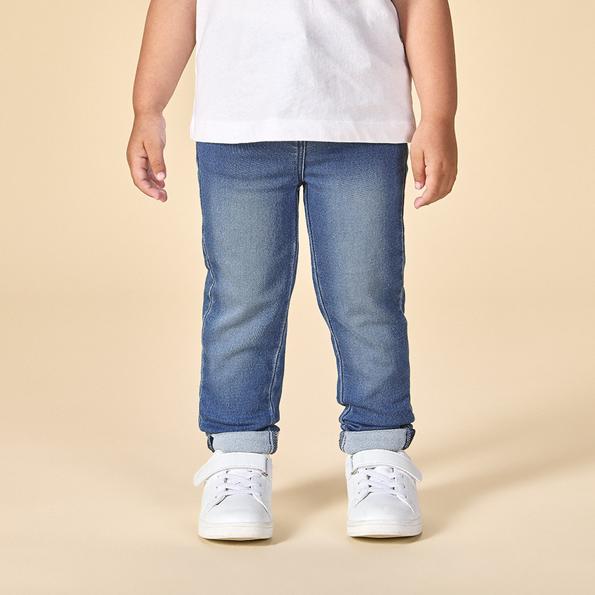 Jean slim broderies cœurs dorés pour bébé fille 