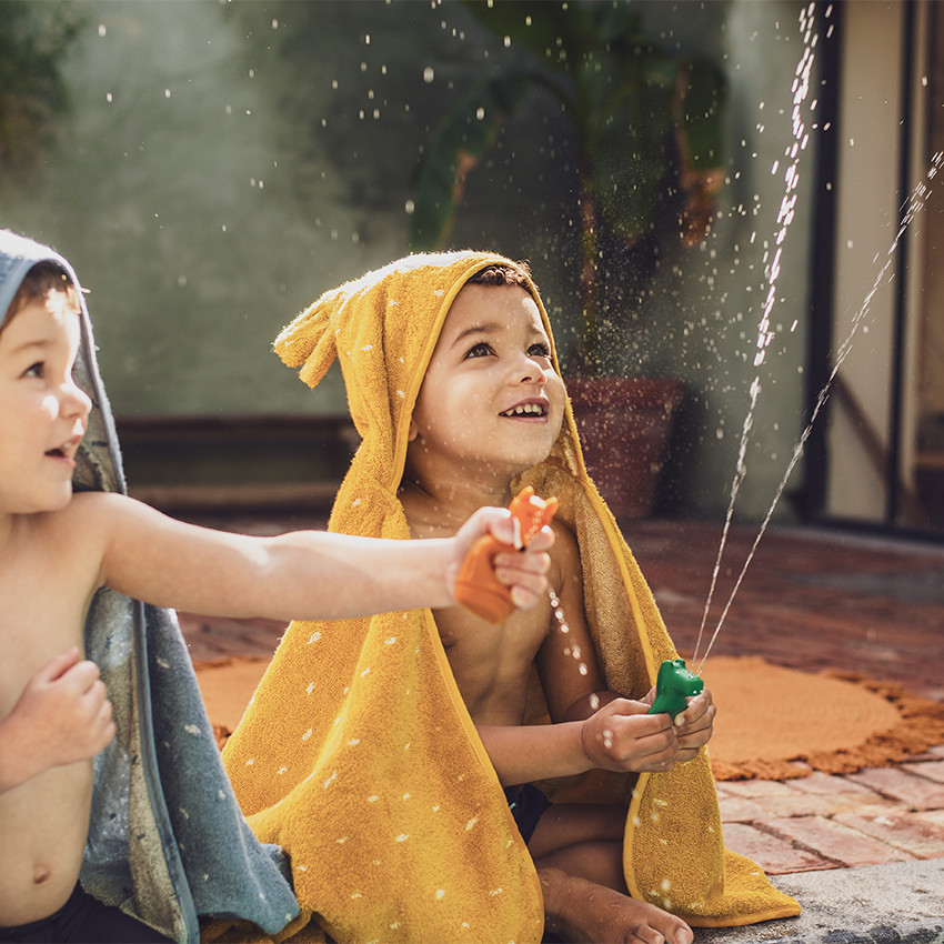 Set 2 pièces jouets de bain aspergeur Mr crocodile et Mme éléphant 