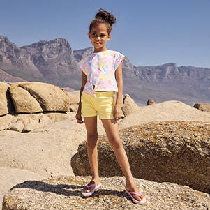 Surfing girl 3-14 ans